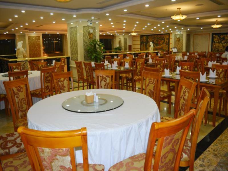 A25 Luxury Hotel Hanoi Exteriör bild